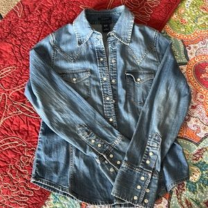 Soft cowboy style stretch denim shirt size S